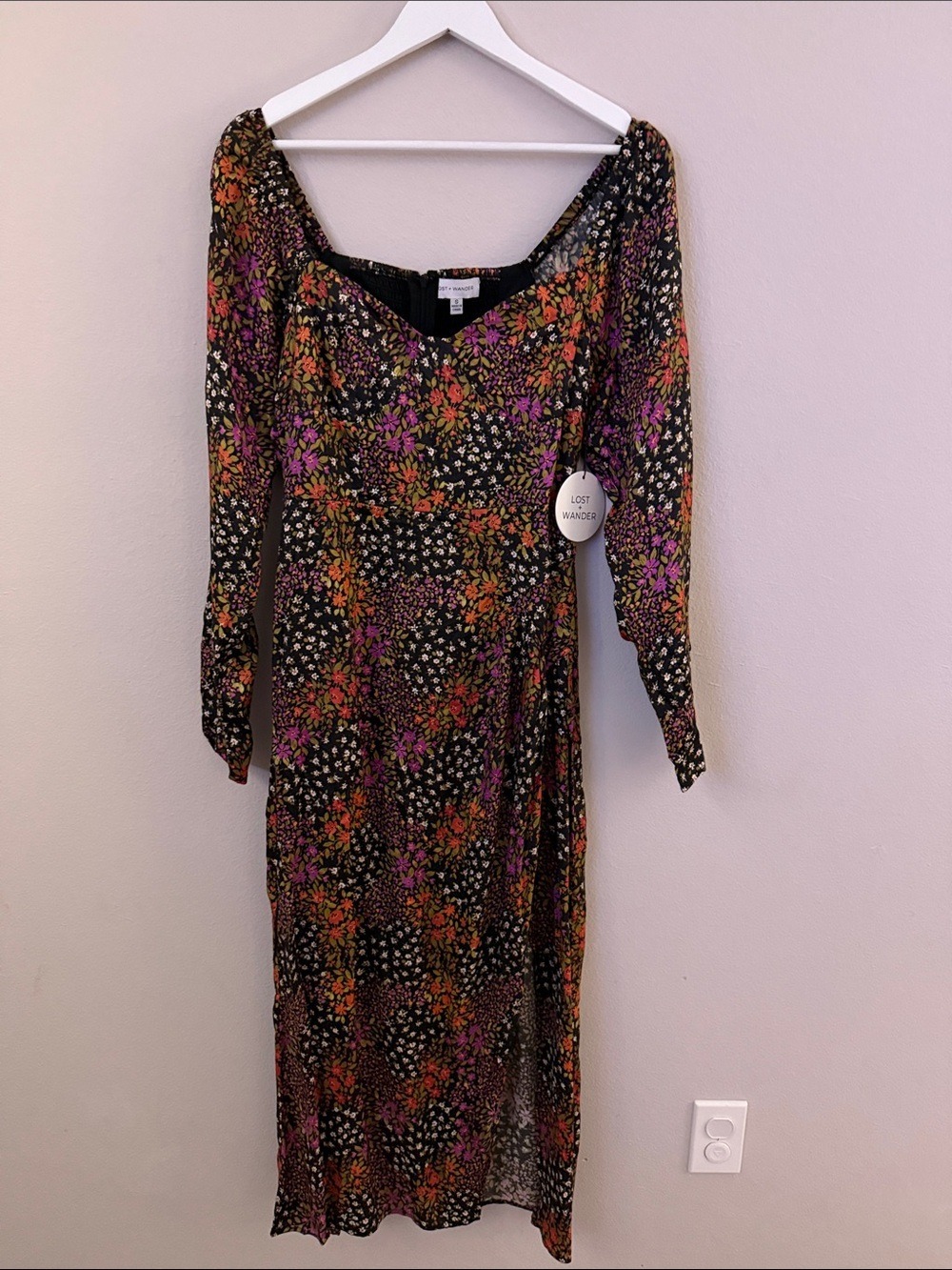 Lost + Wander Black Floral Maxi Dress [LA]